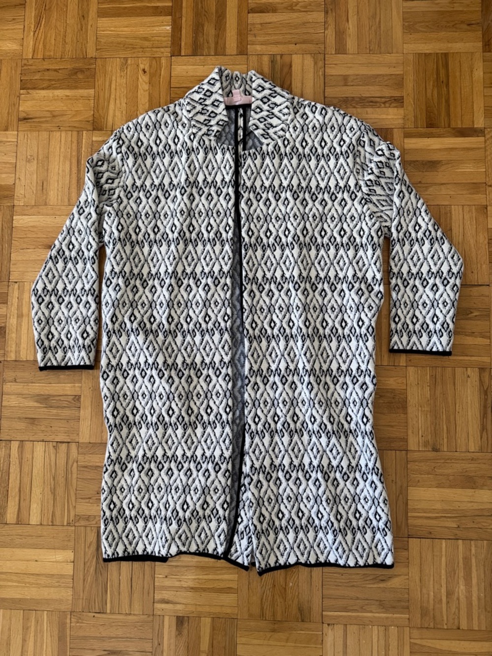 Philosophy Black & White Patterned Open-Front Long Cardigan / Duster
